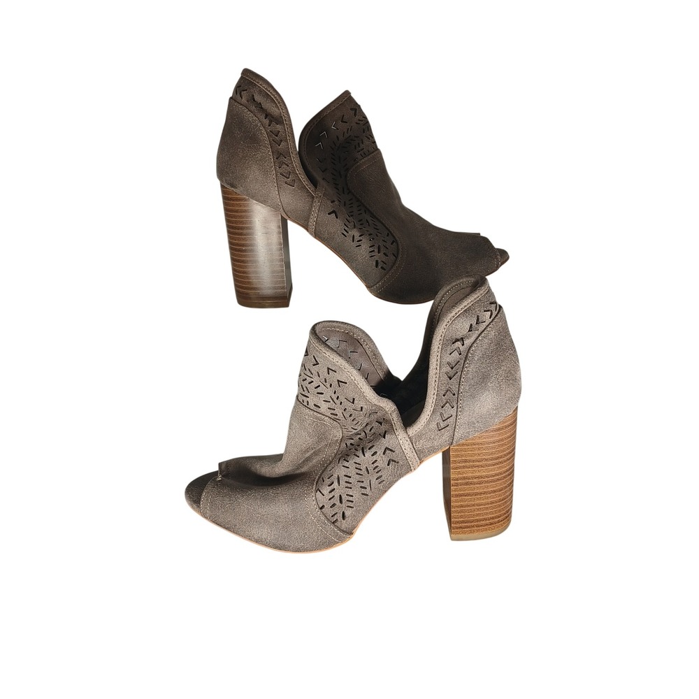 Fergalicious‎ Harvey Peep Toe Booties Taupe Perforated Block Heel Womens 7M